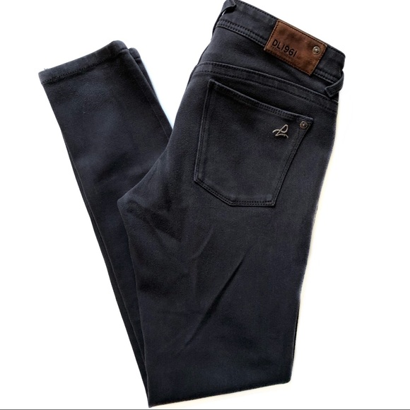 DL1961 Denim - DL1961 Jeans Amanda in Carbon